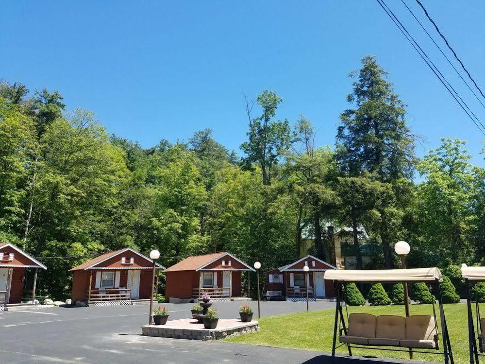 Seven Dwarfs Motel & Cabins Lake George Eksteriør bilde